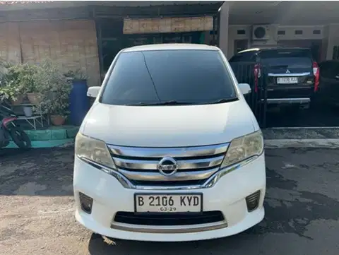 Nissan Serena 2013 Bensin