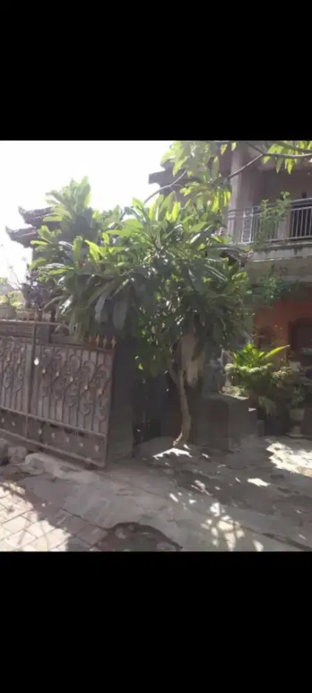 Dijual tanah 1,5 are di jl tukad badung bonus rumah 2 lantai