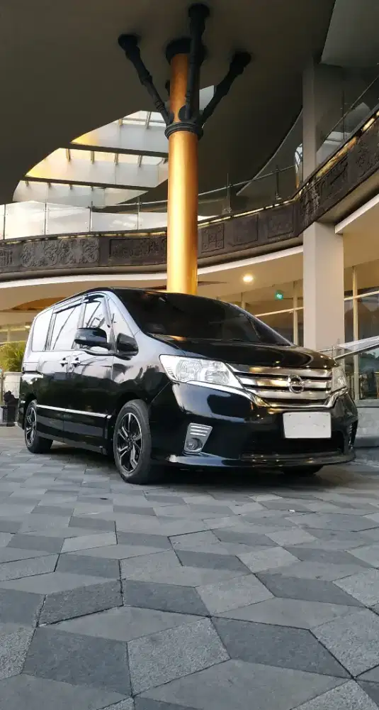 Nissan Serena C26 Hitam Siap Pakai Nyaman Lega Pajak Panjang