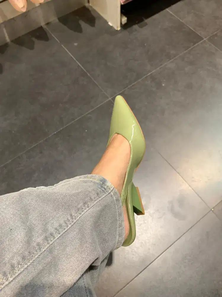 Dibutuhkan administrasi & admin sales