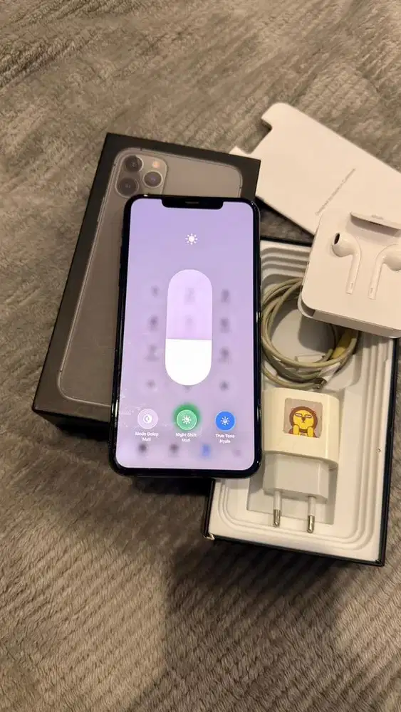 Apple Iphone 11 Promax 256GB Grey Lengkap Terdaftar