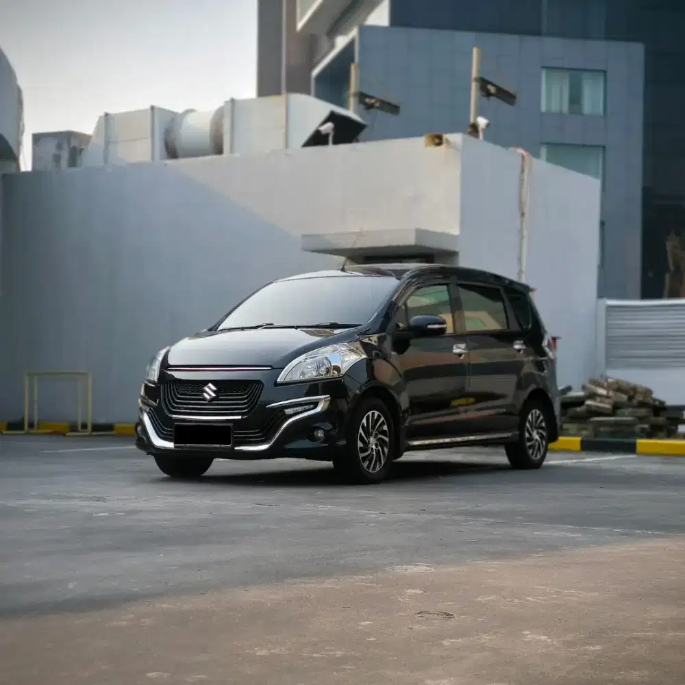 ‼️DP 10 JT‼️SUZUKI ERTIGA DREZA 1.4 AT, MOBIL TERAWAT & SIAP PAKAI.
