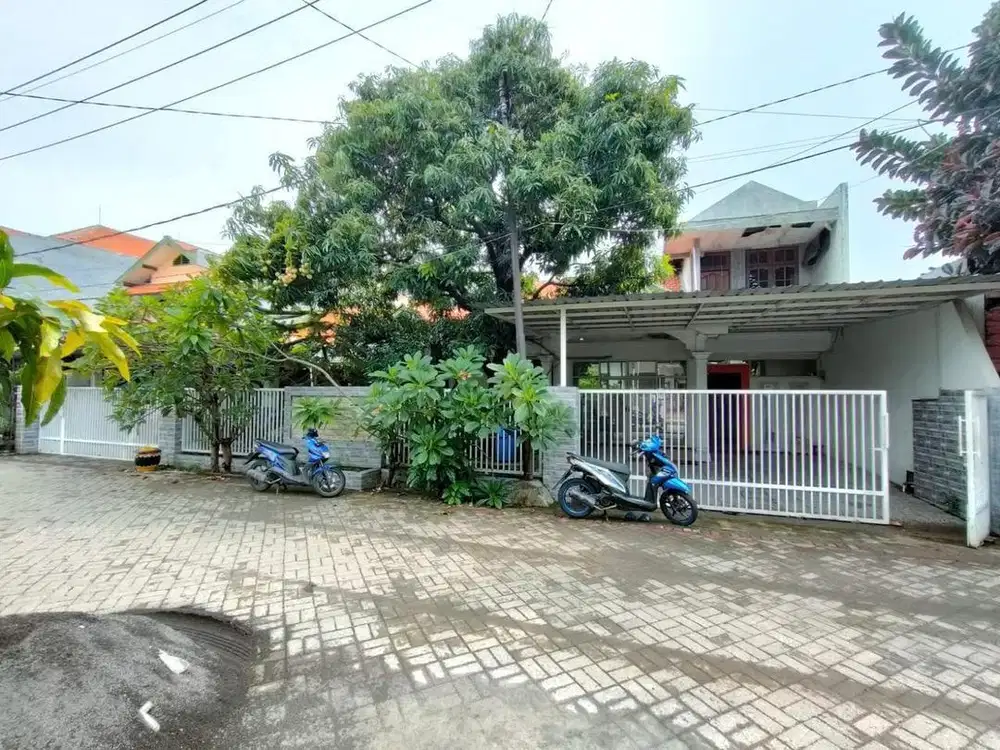Rumah hitung tanah di Tenggilis Mejoyo bisa di jadikan 4 rumah