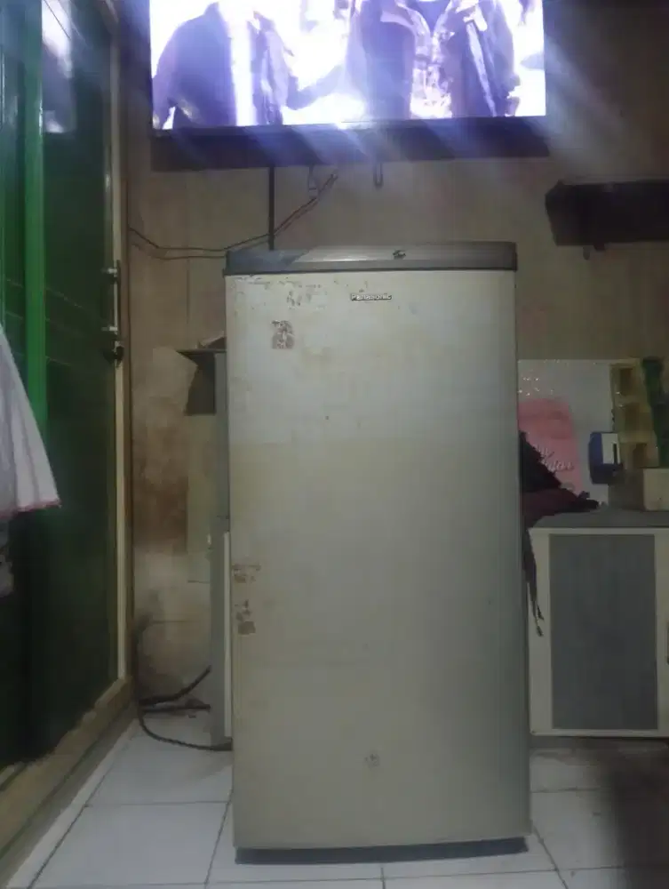 Kulkas 1 pintu panasonic