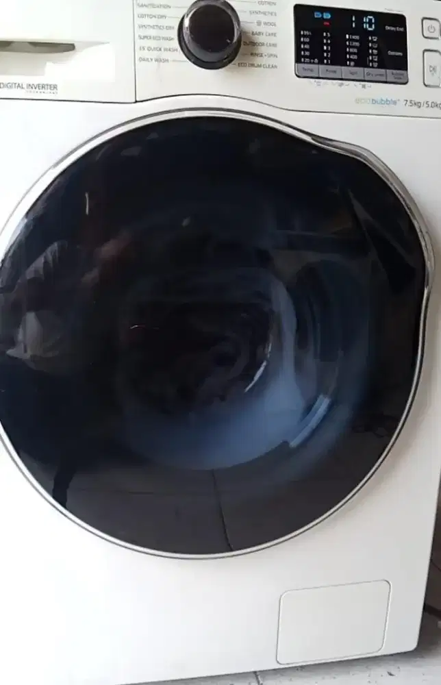 Mesin cuci merek Samsung kapasitas 7,5 kg masih sgt muluss