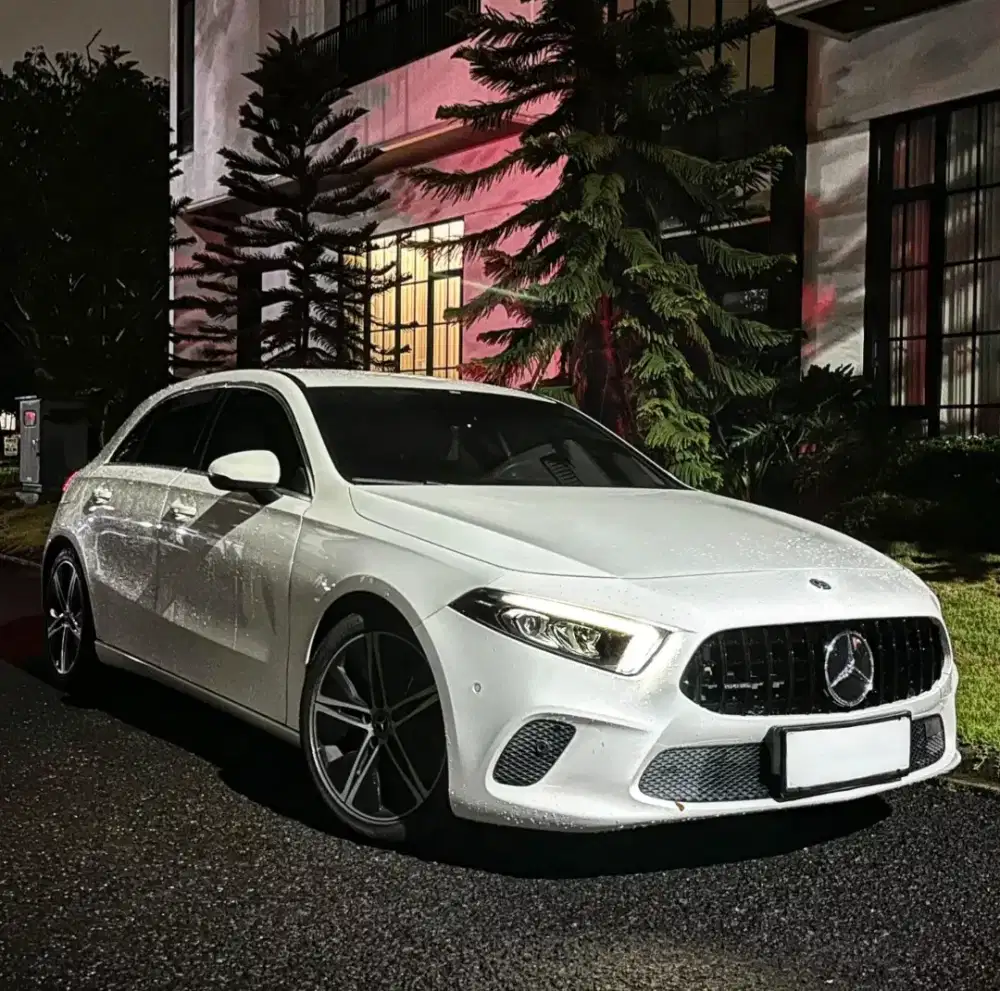 MURAH CASH. Mercedes Benz A200 MBUX 2020 AMG 2019 w177