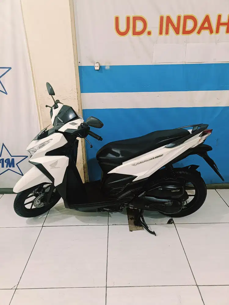 Honda VARIO 150 ESP CBS ISS EXCLSV FI ECO 2016