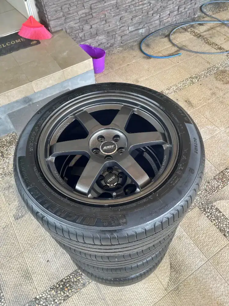 Velg SSW S202 Te37 ring 18 ban michelin 2023