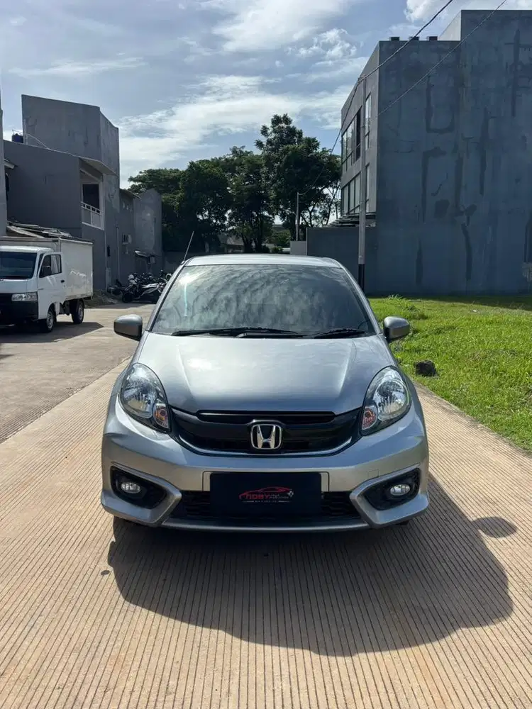 Honda Brio 1.2 E CVT 2017 Automatic ( Silver Metalik )