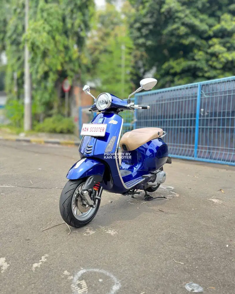 JUAL MURAH VESPA PRIMAVERA 150 3V 2016 MULUS