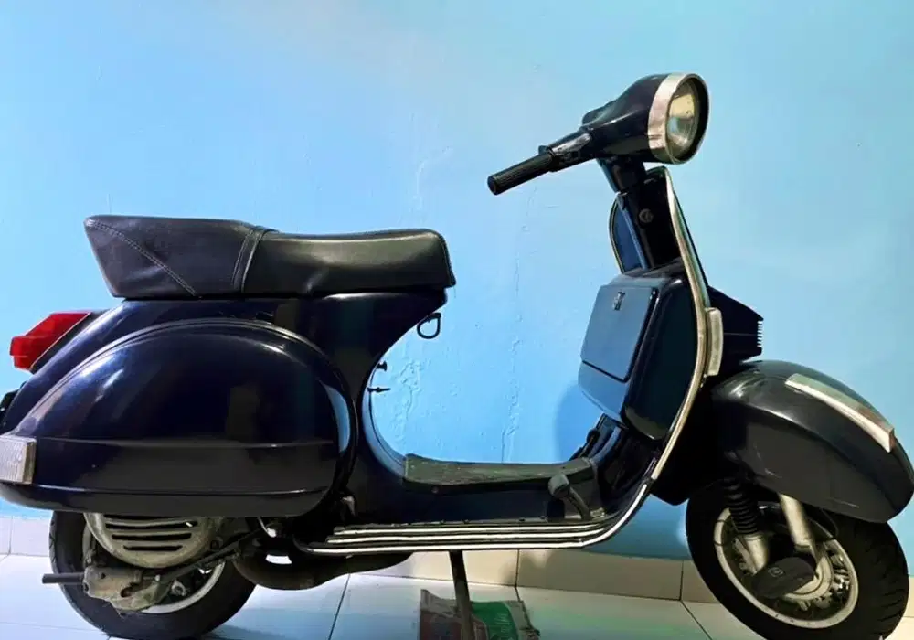 Vespa Fs P150S tahun 1982.