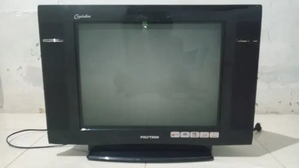 Siapa cepat dia dapat Tv 21 inci layar datar masih mulus seperti baru
