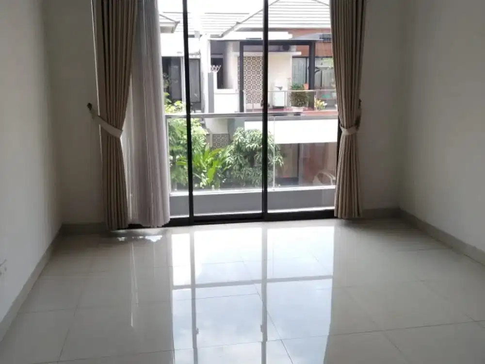 Dijual Rumah di Discovery  Bintaro Sektor 9 - TangSel
