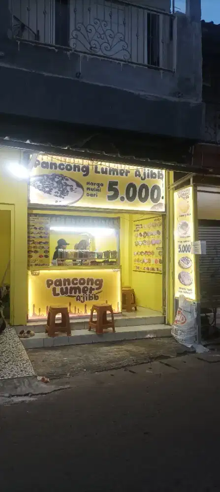 Jaga stand Booth Pancong Lumer