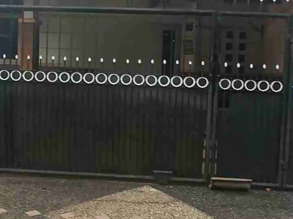 Rumah 2 lt dijual di duta harapan ,Bekasi . HARGA terbaik