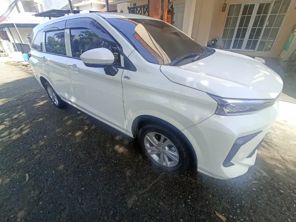 Avanza e 1.3 AT