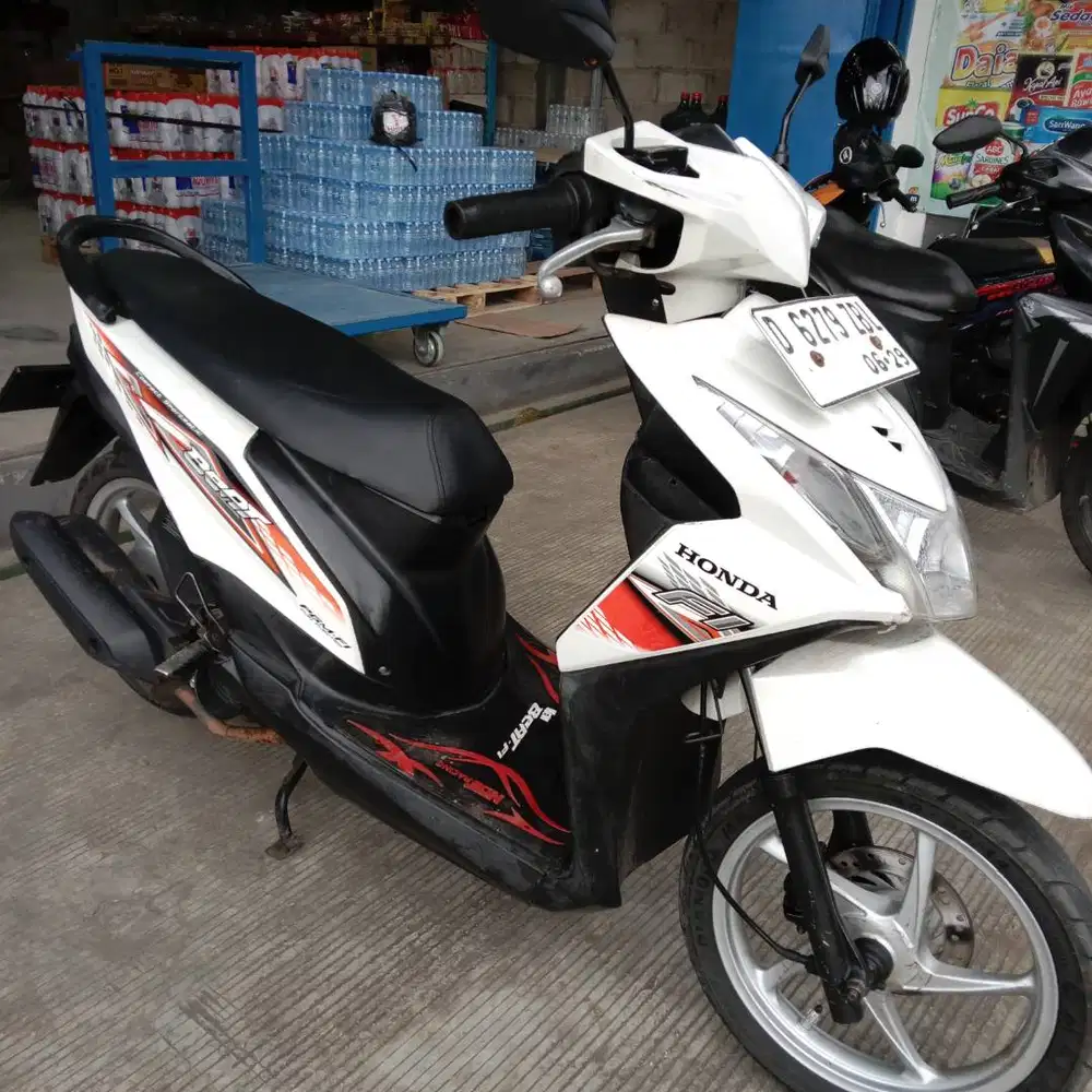 Honda beat fi 2014 di jual cepat