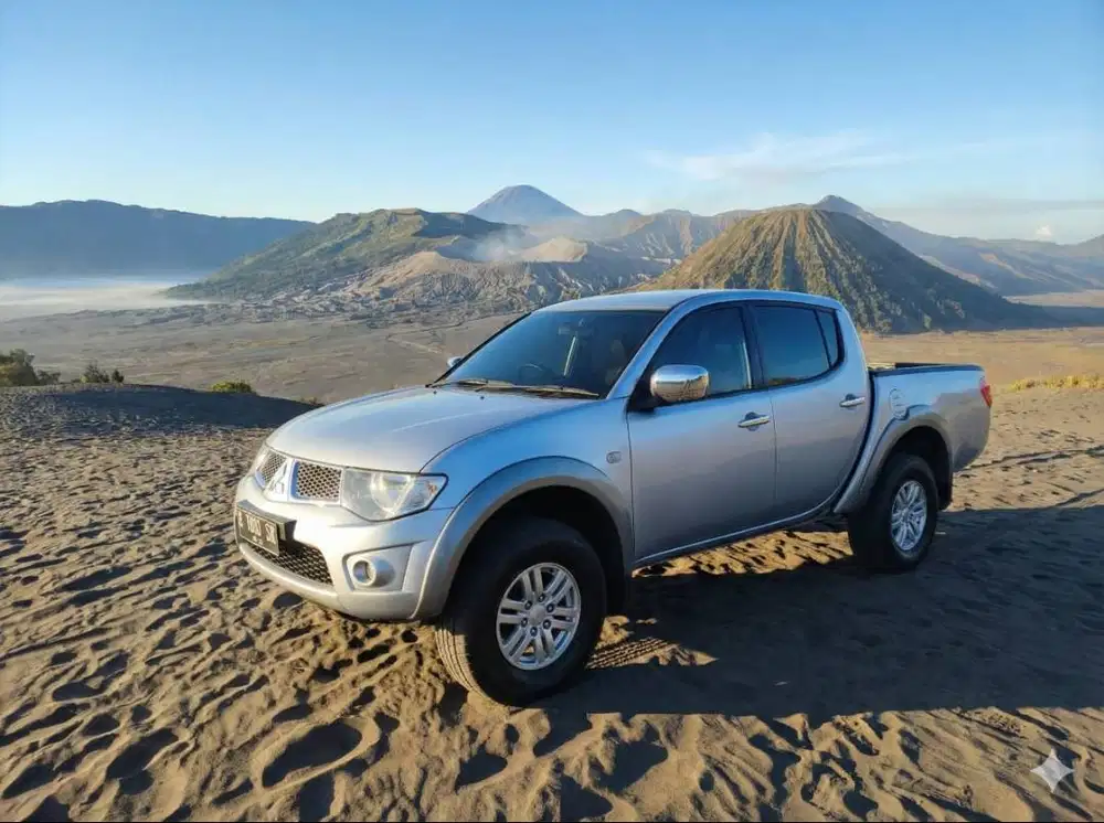 Mitsubishi Strada 2.5 GLS MT 4x4