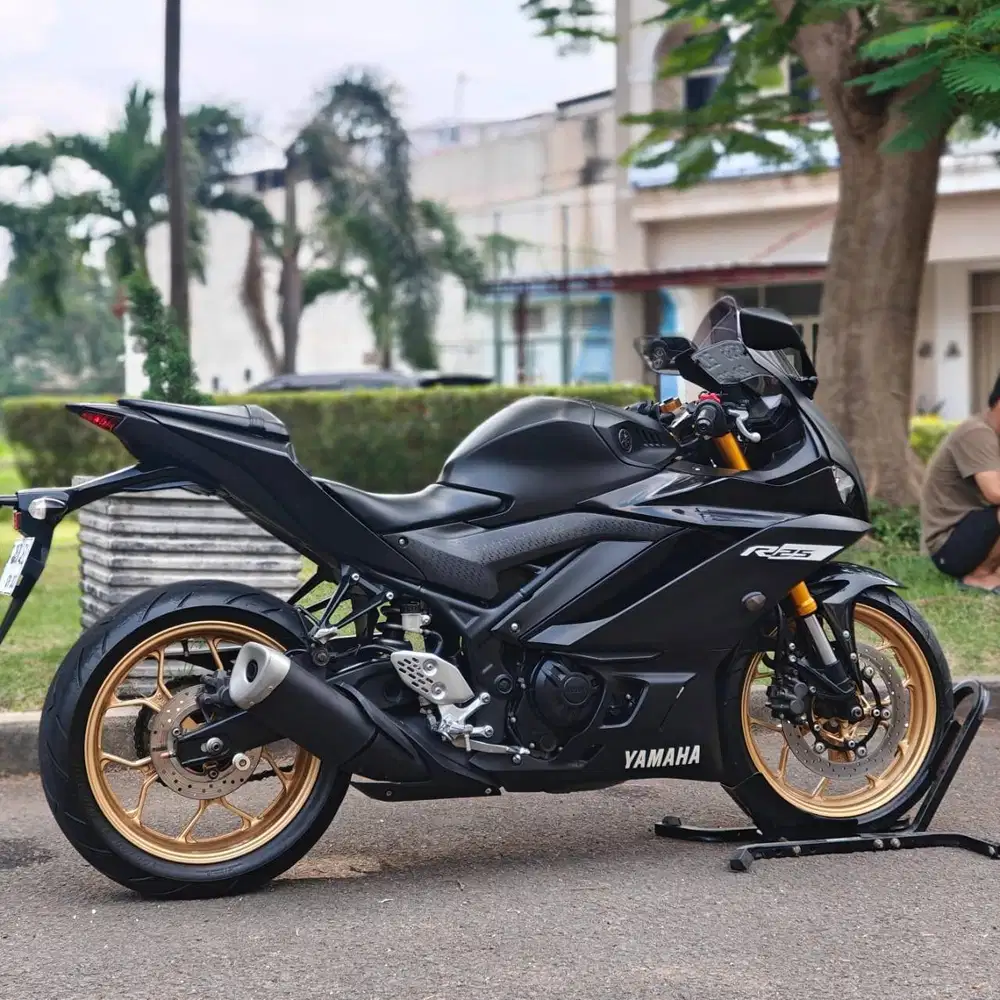 KM LOW! YAMAHA NEW R25 V2 2019 BLACK PAJAK PANJANG GASPOL