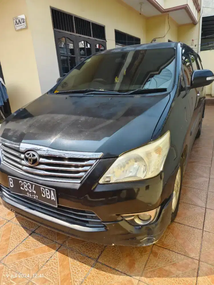 DIJUAL KIJANG INNOVA 2012, CAT MASIH ORISINIL.