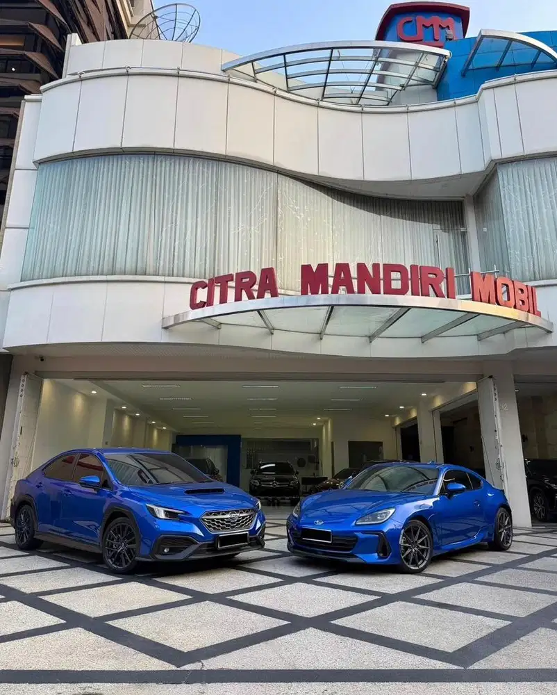 Dicari sopir driver showroom mobil premium