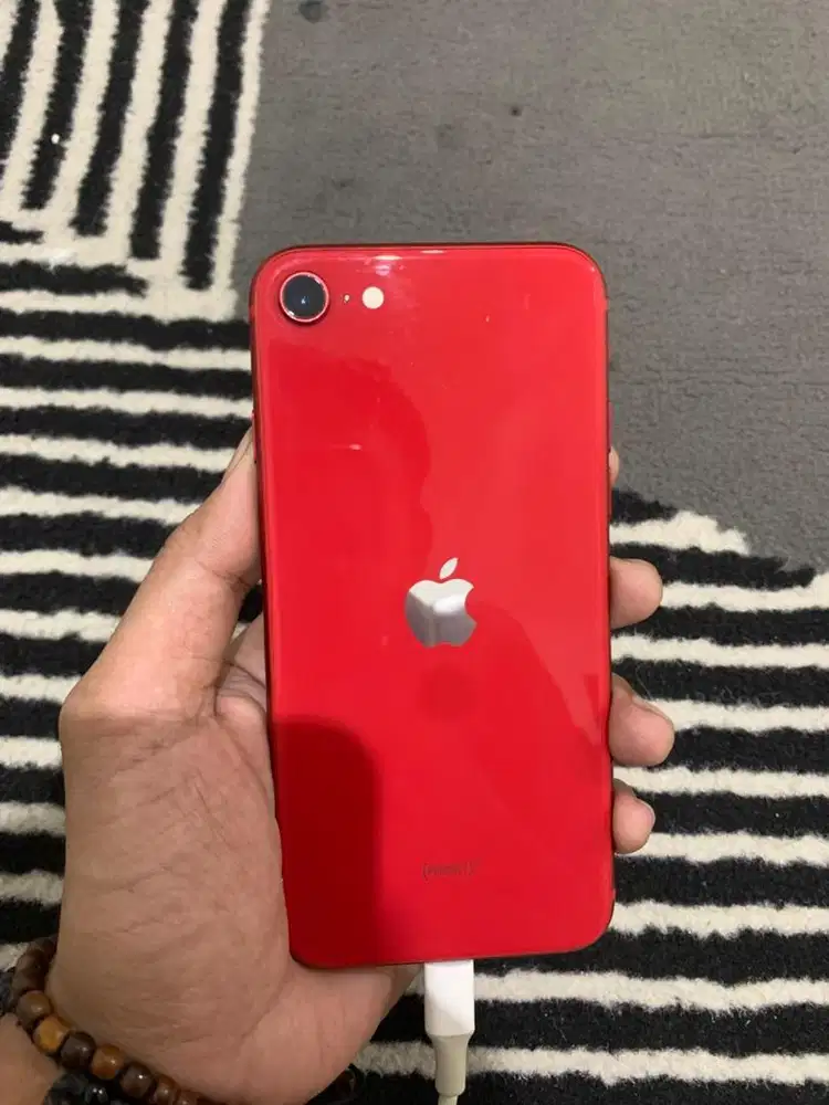 Iphone SE gen 2 64gb ibox