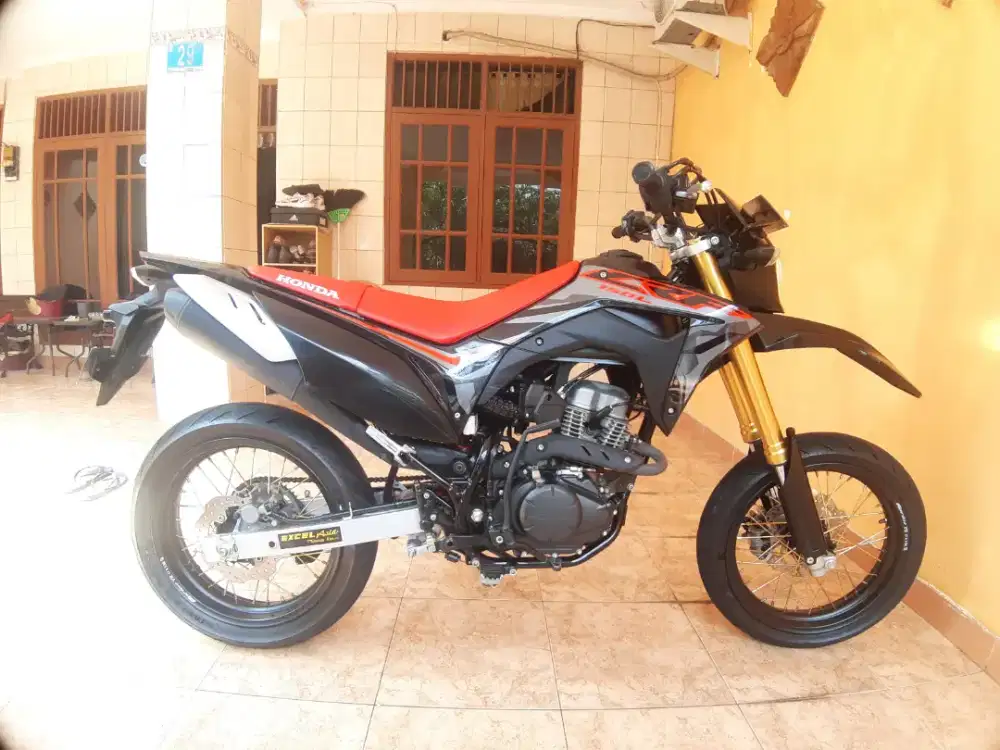 Crf 150 Tahun 2020 Hitam Plat L Surabaya