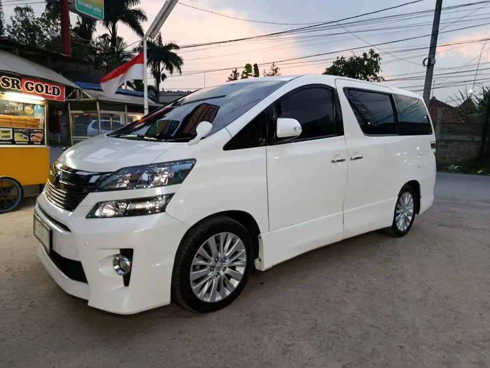 Toyota Vellfire 2014 Bensin