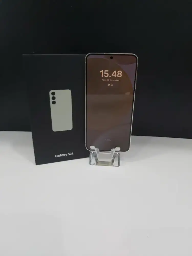 Samsung s24 8/256 new