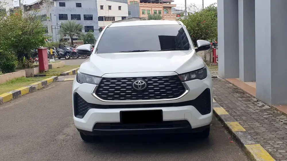 Toyota Kijang Innova 2024 Bensin