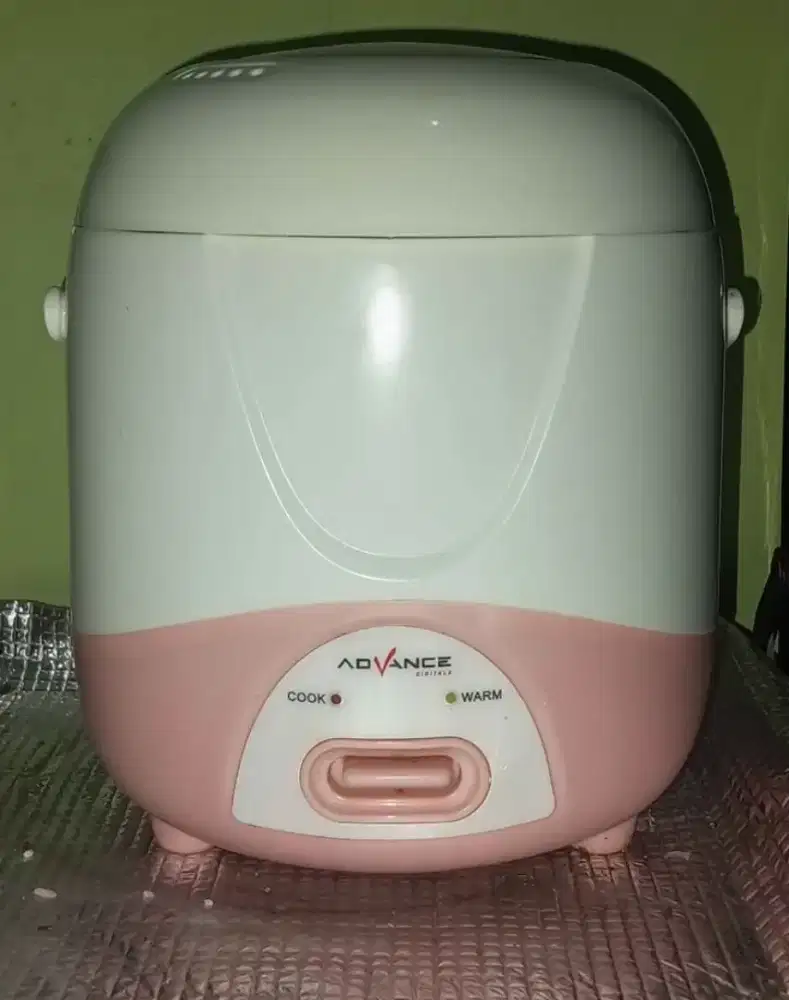 *HARGA PAS* Rice Cooker Mini Advance G06 Pemakaian 1 Minggu Komplit