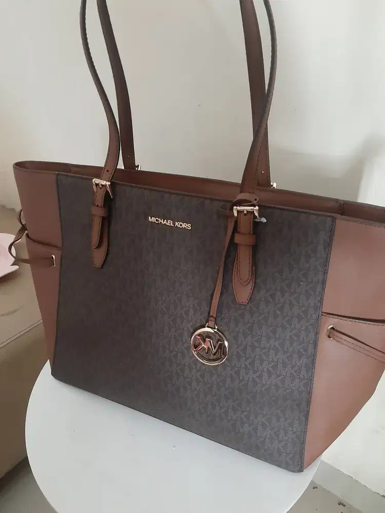 MICHAEL KORS CHARLOTTE (ORIGINAL)