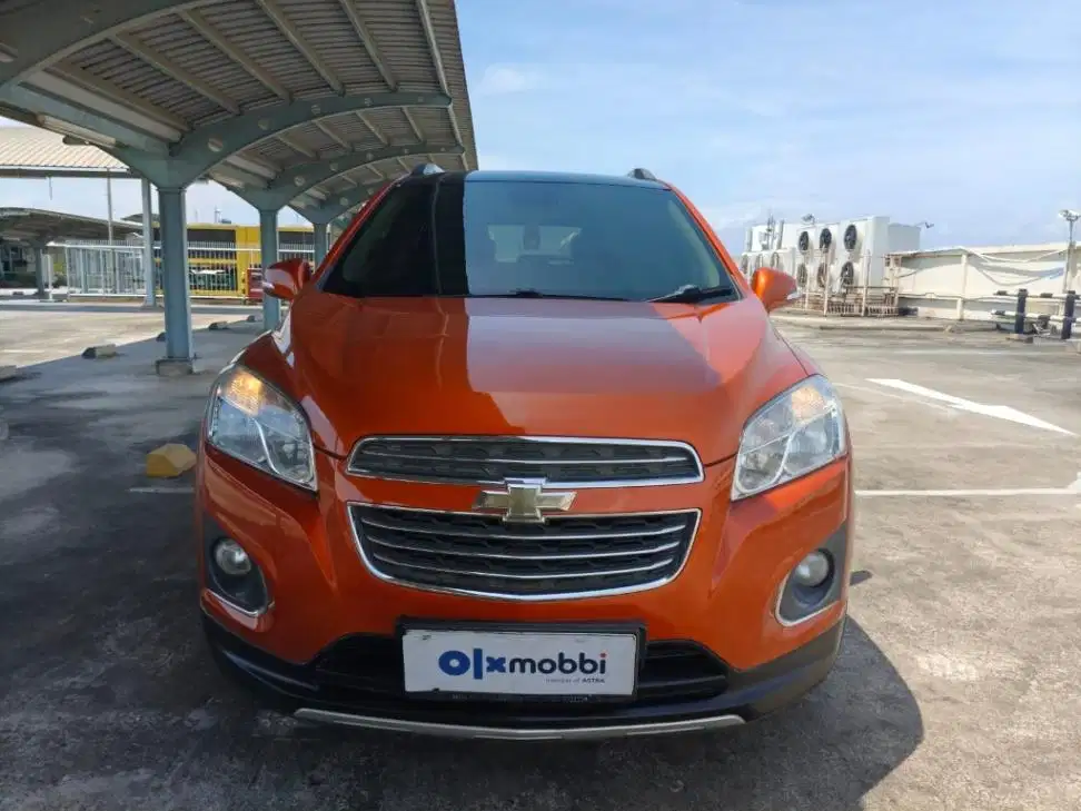 DP Rendah  6JT Chevrolet Trax 1.4 Turbo LTZ Bensin-AT 2016 Orange