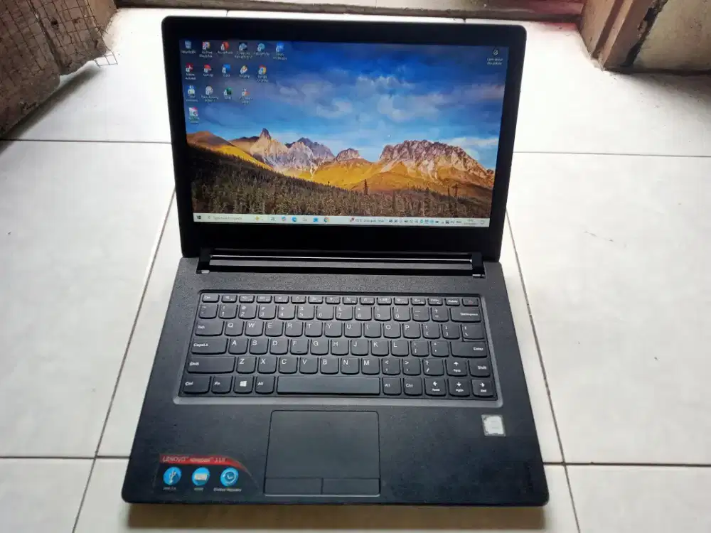 Lenovo 110 / Core i3 Gen-6 / SSD 256Gb / 8Gb / 2 Jam