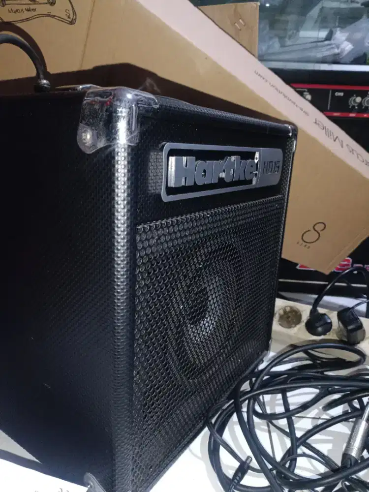 Amplifier Bass mini Hartke HD15