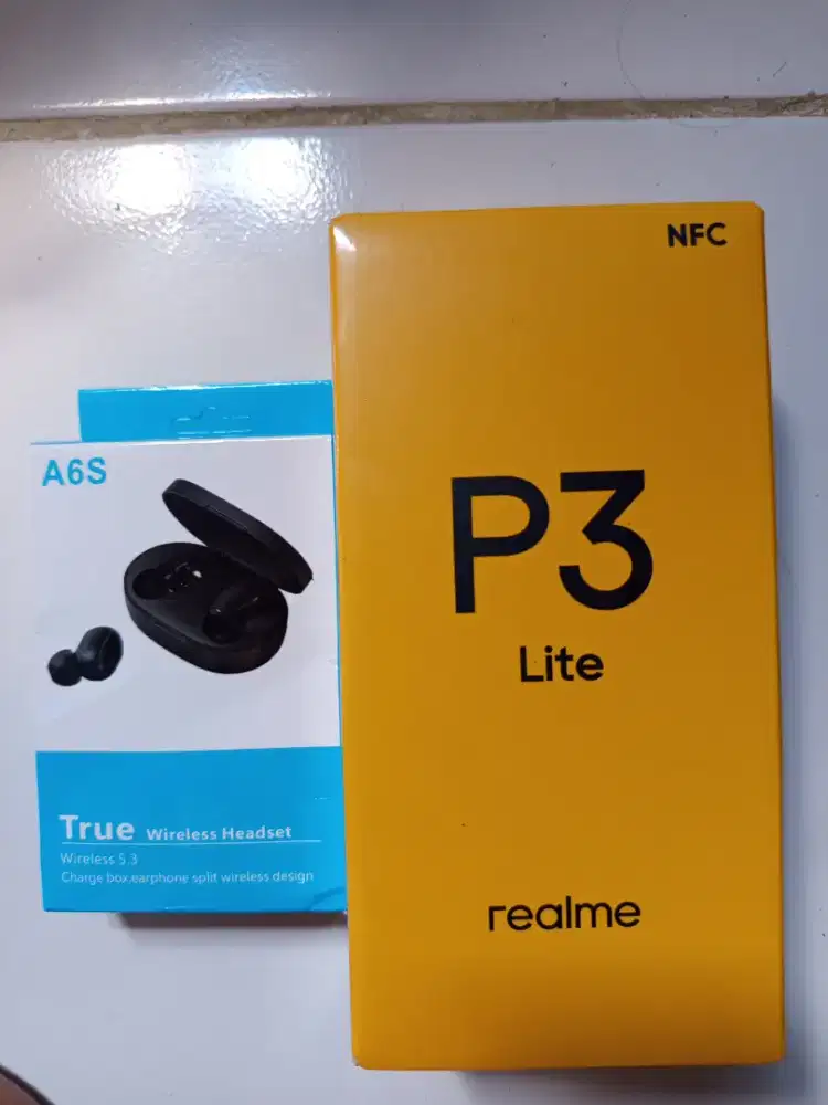 Realme P3 Lite 4G 4/128GB
Warna Cloud White
Bonus bluetooth headset