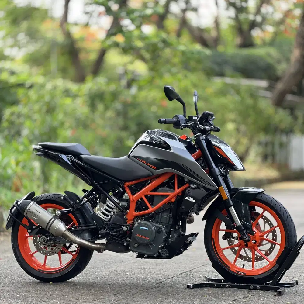 KTM DUKE 390 ABS 2022 HITAM PAJAK PANJANG KM 6K SUPER GRESS