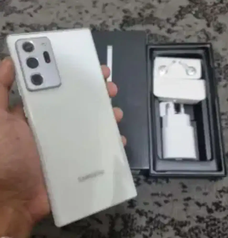 Murah hp Samsung Note 20 ultra lkp mulus normal, bs TT