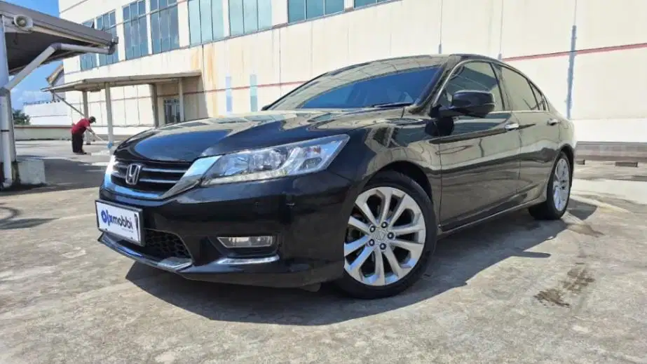 PROMO Honda Accord 2.4 VTI-L Bensin-AT 2014 UAD
