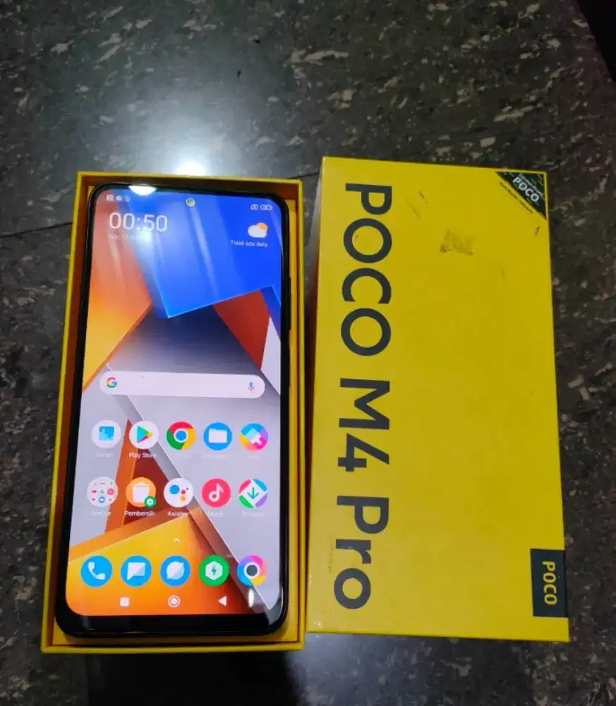 Murah hp Poco M4 pro 8/256 lkp, bs TT