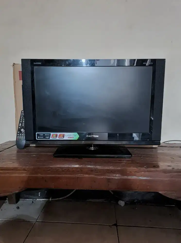 Jual tv LED POLYTRON ORIAN 22 inc siap untuk d antar