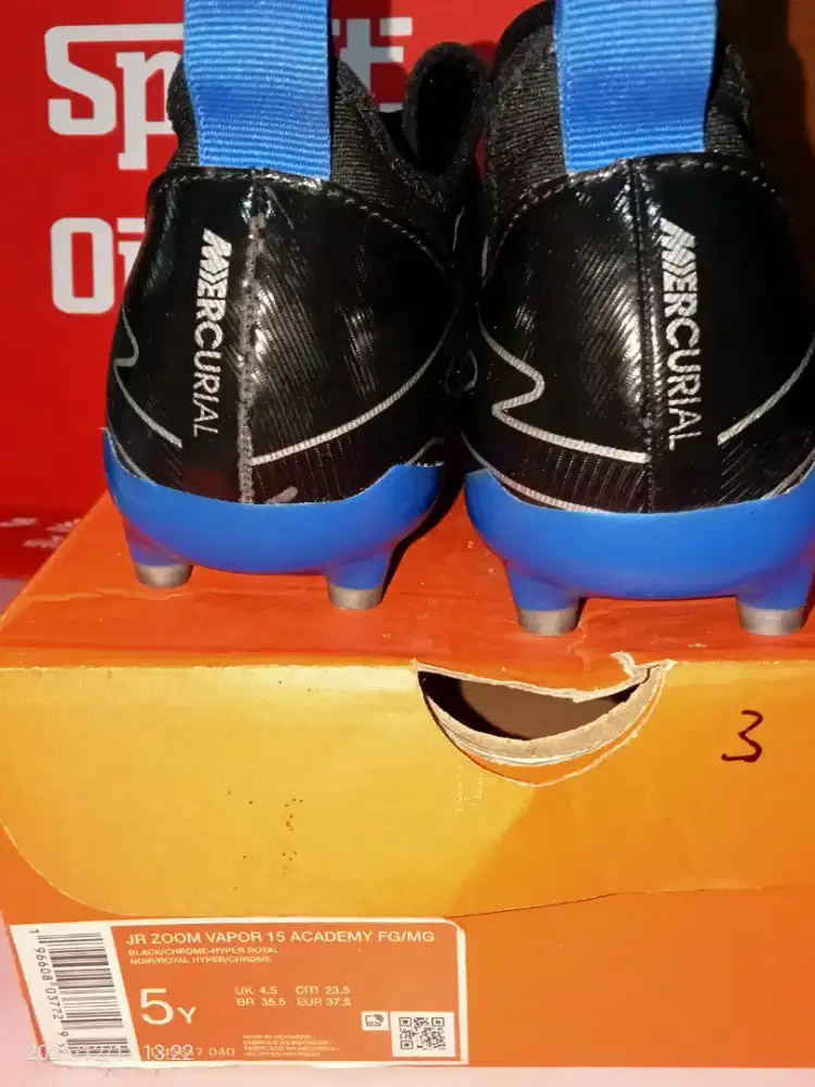 Dijual Cepat Sepatu Bola anak