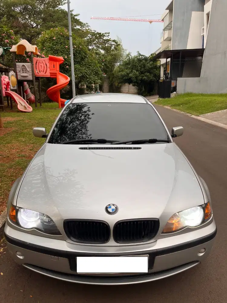 FOR SALE BMW E46 318i A/T tahun 2003