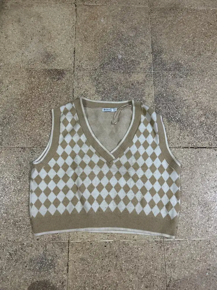 Vest rompi stradivarius