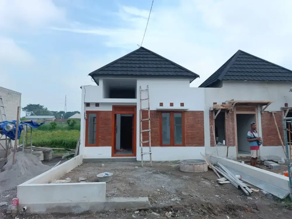 Rumah Baru Modern Etnik di Prambanan – View Sawah, Mulai 320 Jutaan.