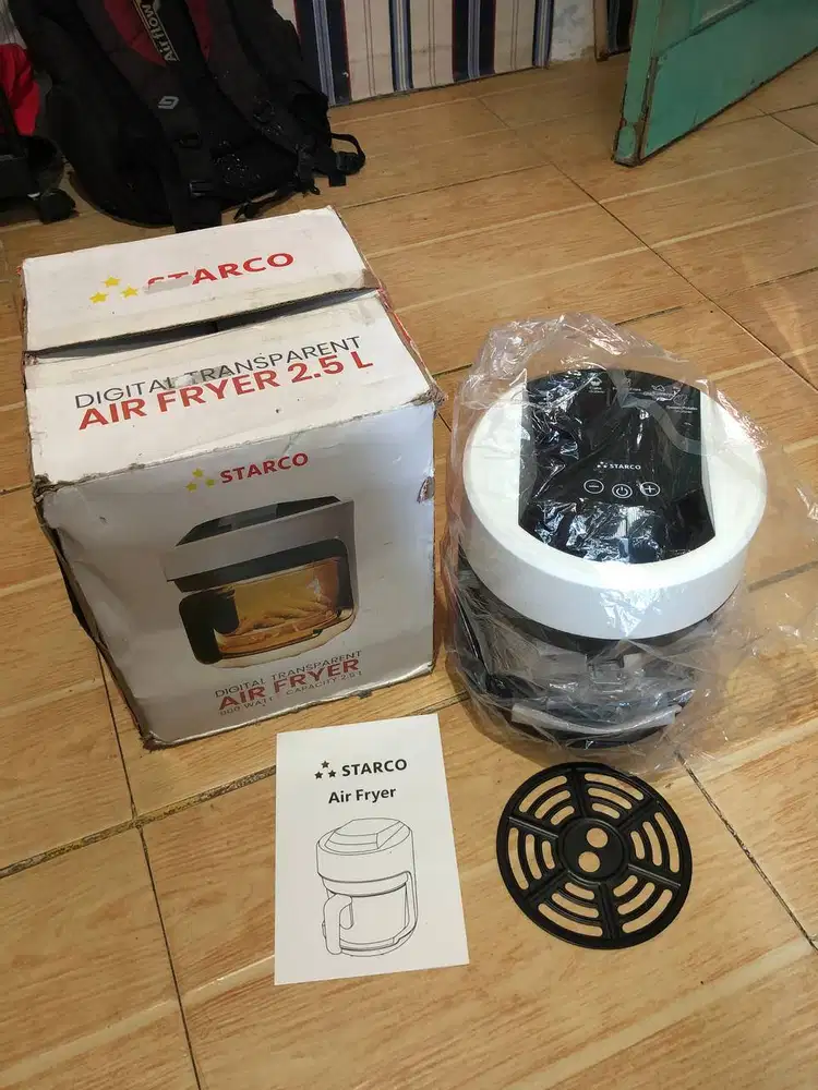 AIR FRYER DIGITAL STARCO STC-KAF01 2.5L PUTIH