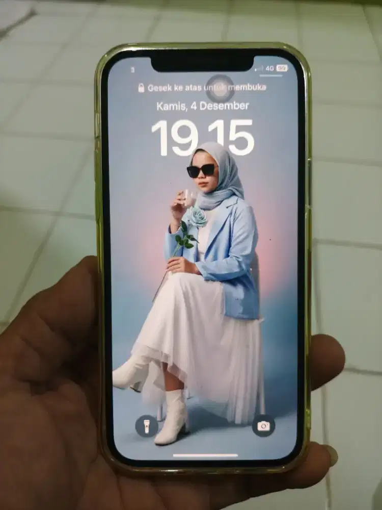 iPhone 12 64 ex iBox