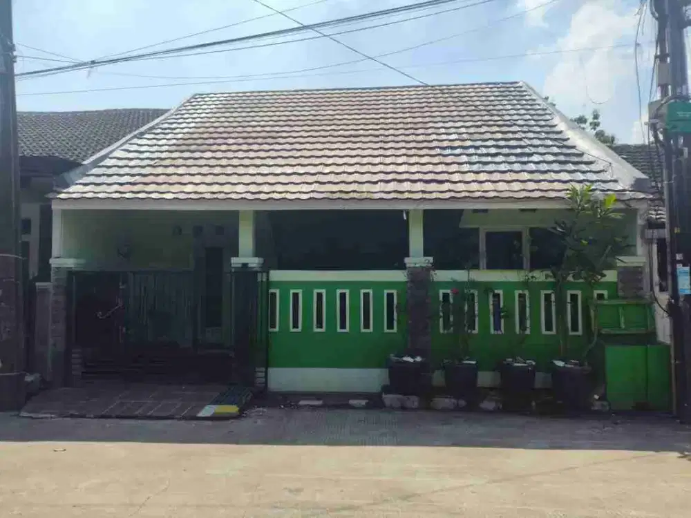 dijual rumah second area swantranta