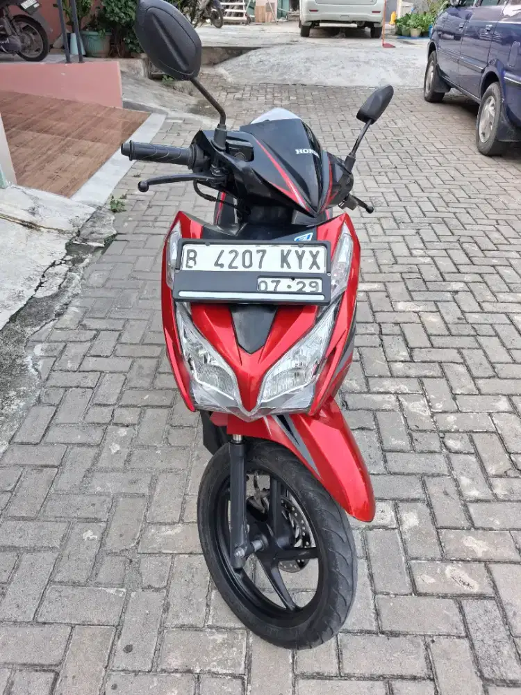 Honda Vario 125 Kzr 2013