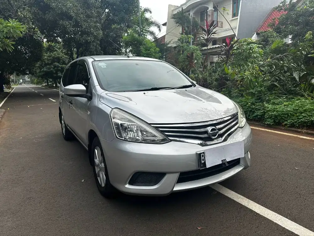 [DP 9 jt] Nissan Grand Livina SV 2014 Manual Tgn 1 Siap Pakai Jaminan
